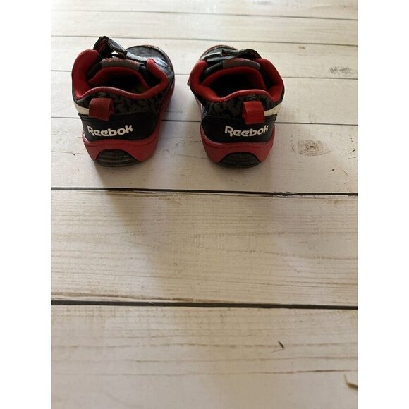 Reebok Classic Youth toddler size 4 Shark Shoes black slip on rubber sole - Picture 3 of 6